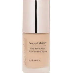 Beyond Matte Liquid Foundation