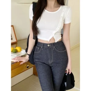 Button Front Split Crop Top