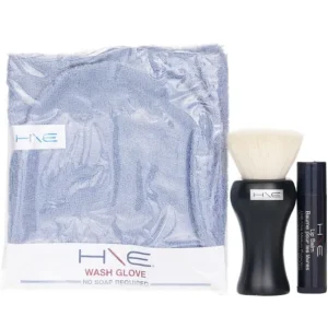 HE Minerals Kit: Lip Balm SPF 15 + Facial Brush + Wash Glove + Bag