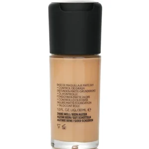 Studio Fix Fluid Foundation SPF 15