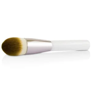 The Foundation Brush